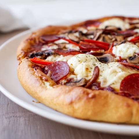 Stuffed Crust Mozzarella Pizza